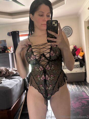 Collee / cookiecolleen2 nude photo #12