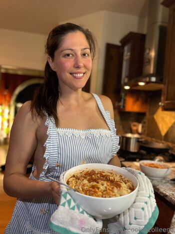 Collee / cookiecolleen2 nude photo #25