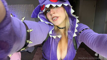 Coope / coophound nude photo #9