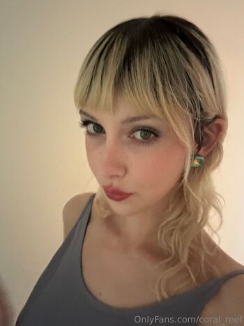 Ann / coral_reef nude photo #7