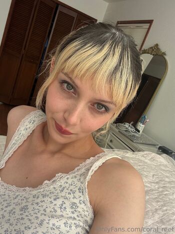 Ann / coral_reef nude photo #10