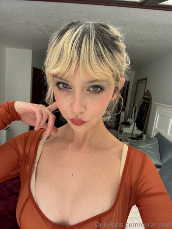 Ann / coral_reef nude photo #19