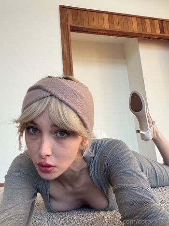 Ann / coral_reef nude photo #24