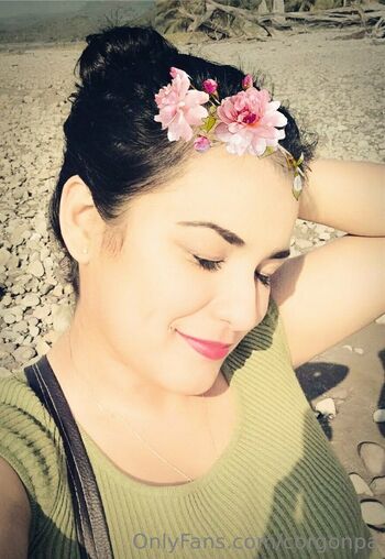 Patitoloc / corgonpa nude photo #33