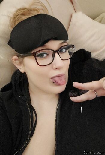 Coriis Corne / coriifans nude photo #3