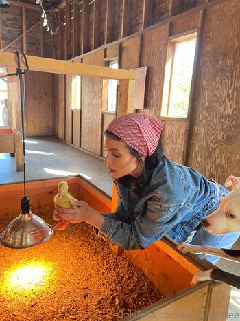 Corinjamiele / corinjamielee / corinjclark nude photo #16