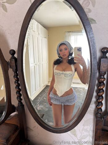 Corinjamiele / corinjamielee / corinjclark nude photo #29