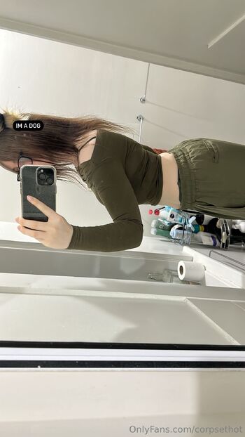 eva / corpsethot nude photo #8
