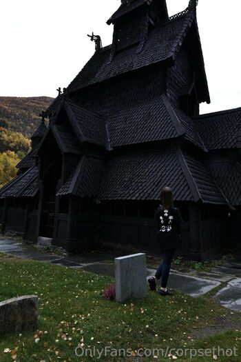 eva / corpsethot nude photo #21