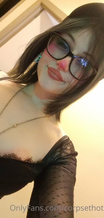 eva / corpsethot nude photo #25