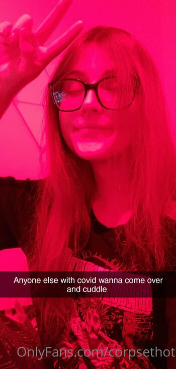 eva / corpsethot nude photo #31