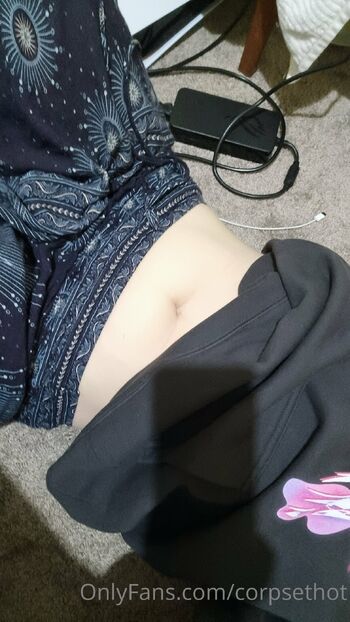 eva / corpsethot nude photo #32
