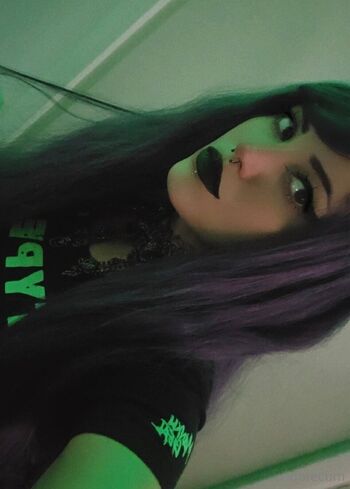 𓆩ᗢ / cosplayadore nude photo #6