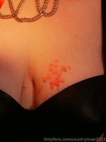 FriskyyThiccBtc / countrylover2313 nude photo #26