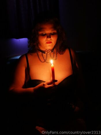 FriskyyThiccBtc / countrylover2313 nude photo #27