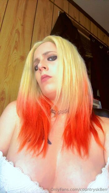 Brittan / countrysk8err / countrysk8er / brittanyterry25 nude photo #2