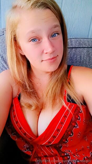 Countryyblondegir / countryyblondegirl nude photo #2
