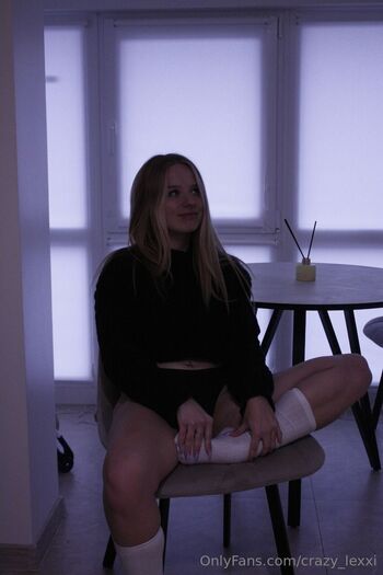 Lex / crazy_lexxi nude photo #4