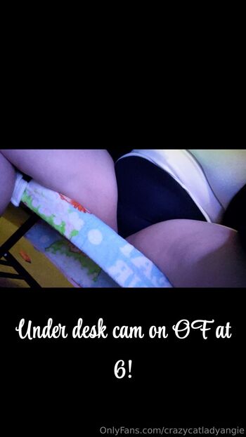 crazycatladyangi / crazycatladyangie nude photo #11