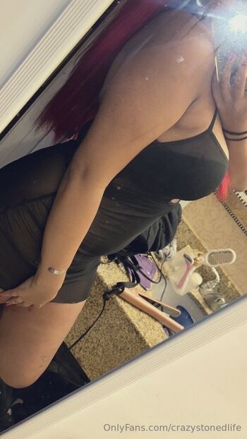 unknownperso / crazystonedlife nude photo #9