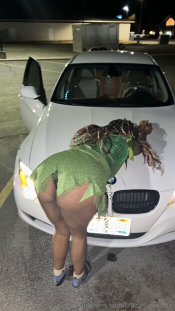 unknownperso / crazystonedlife nude photo #24