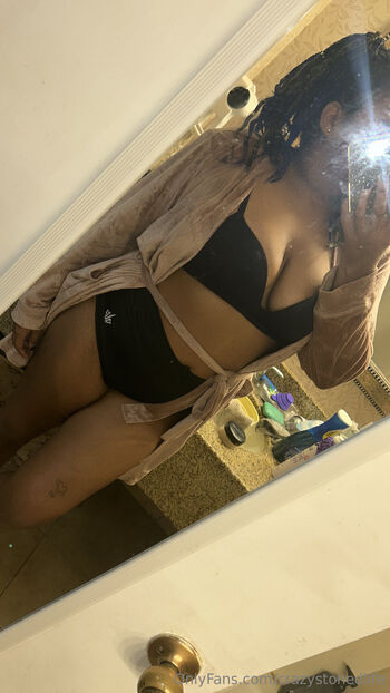 unknownperso / crazystonedlife nude photo #27