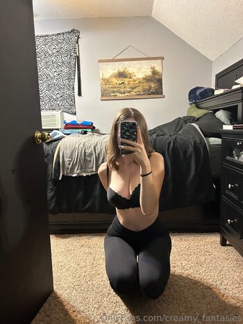 VeryCherr / creamy_fantasies nude photo #1