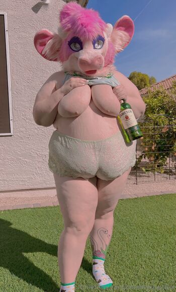 pink cow gf / creamycowtails nude photo #36
