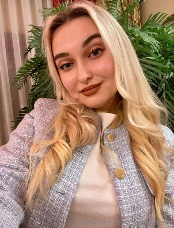 𝐊𝐢𝐫 / creamykiraxo nude photo #18