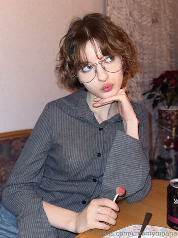 Moana / creamymoana nude photo #8