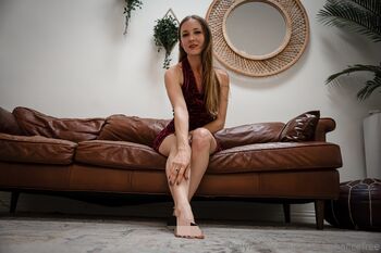 Goddess Creatrix Chalice FRE / creatrixchalicefree nude photo #2