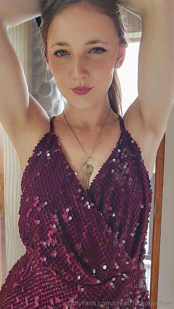 Goddess Creatrix Chalice FRE / creatrixchalicefree nude photo #13