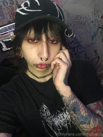 C R E E P / creep616 nude photo #10