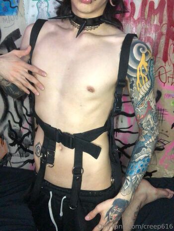 C R E E P / creep616 nude photo #16