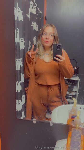 Creepy Peache / creepypeachesx nude photo #6