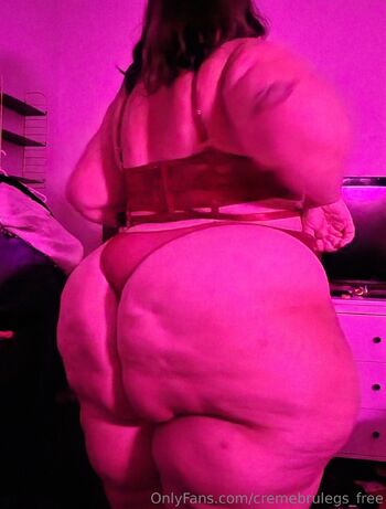 CremeBruleg / cremebrulegs_free nude photo #16