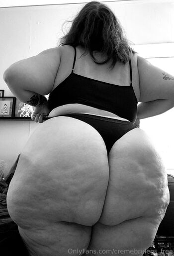CremeBruleg / cremebrulegs_free nude photo #17