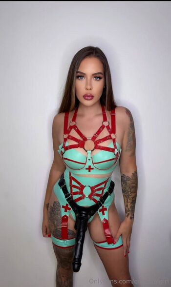 Mistress Alic / criminalgirl / alysha_fetish nude photo #33