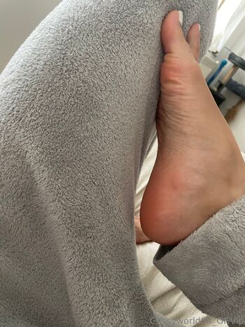 Criss / crissyworld0k nude photo #10