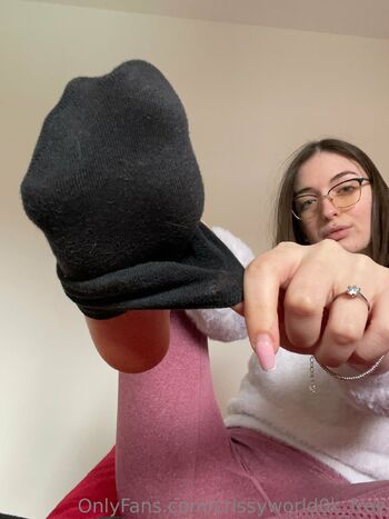 Criss / crissyworld0k_free nude photo #24