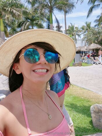 Cristal Ice Crea / cristalicecream nude photo #3