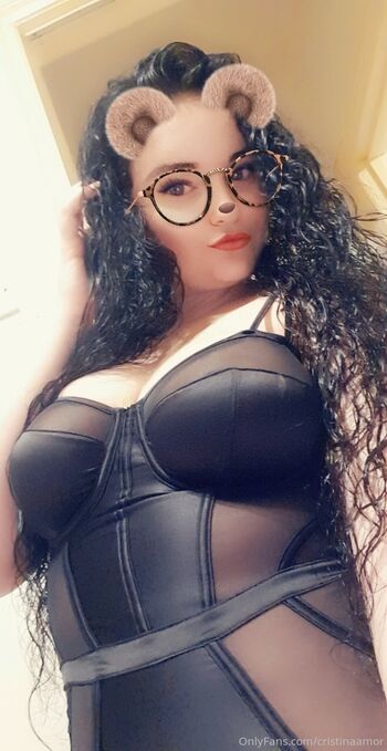 Naughty girlfriend next door / cristinaamor nude photo #26