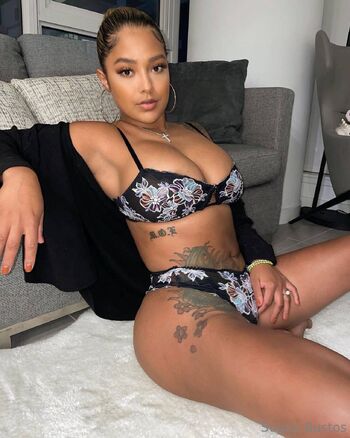 Suzzy cut / crushonsuzzy / msssugey / lookatsugey21 nude photo #9