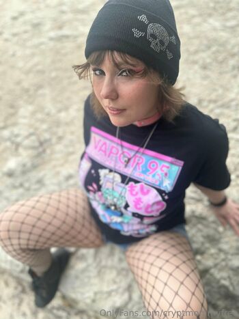 CryptmommyFre / cryptmommyfree nude photo #11