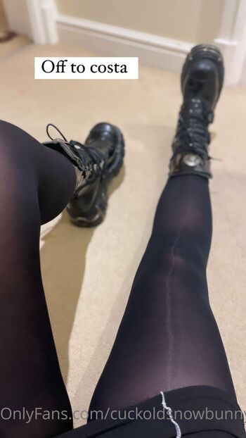 Natalie Snow OFFICIAL / cuckoldsnowbunny nude photo #23