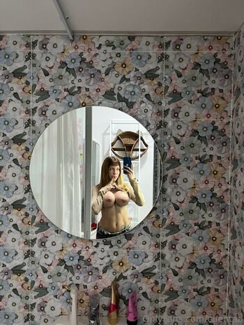 cuentaa nude photo #6