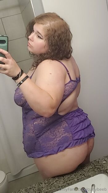 ૮µ૨ℓყɓεεɓ ҡαƭ / curlybeeb nude photo #33