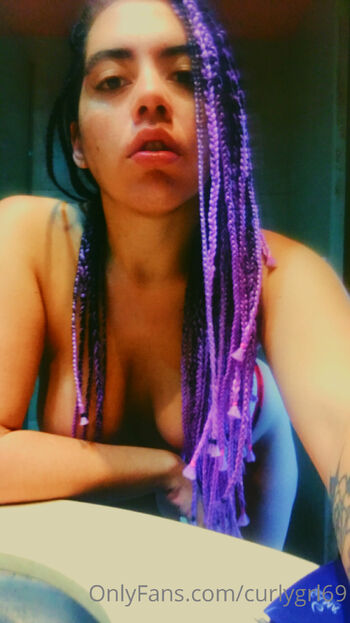 𝐋 𝐀 𝐃 𝐘 𝐂 𝐔 𝐑 𝐋 𝐘 / curlygrl69 nude photo #12