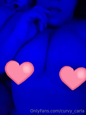 Curvy.carl / curvy.carla nude photo #7