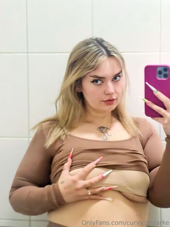 Curvy Gepark / curvy.geparke nude photo #8